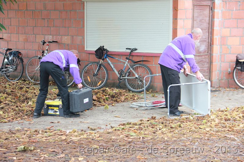 IMG_4634.JPG - ook de gemeenschapswacht kwam met een standje