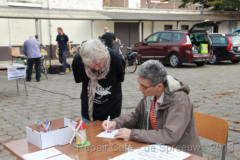 IMG_4681.JPG - dus hier noteer ik, dat mijn bik kapot is