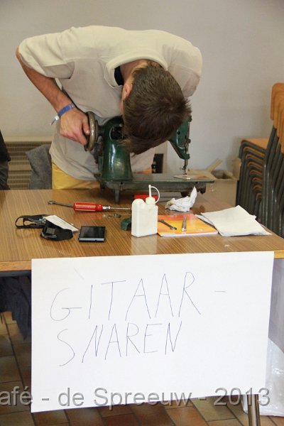 IMG_4776.JPG - iets klopt er hier niet... maar wat?