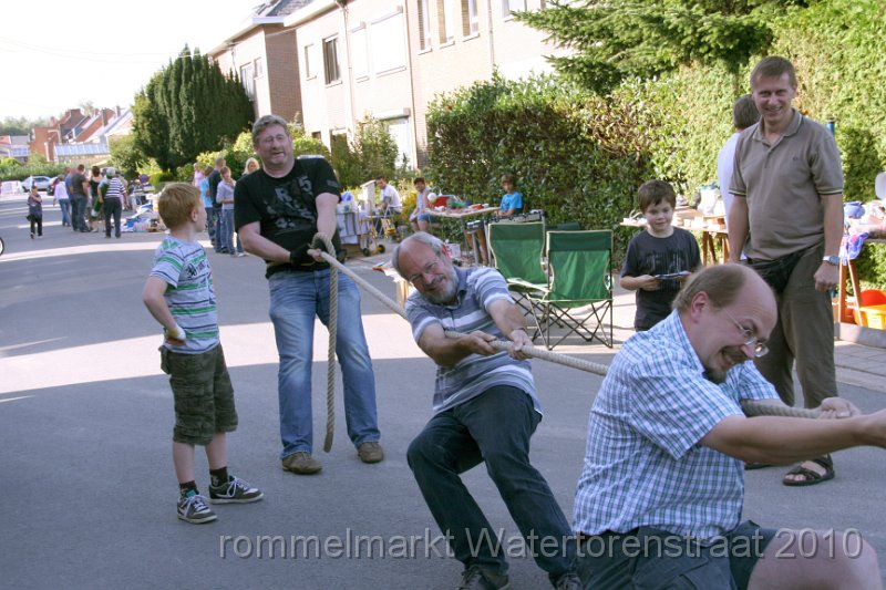 IMG_7812.JPG - zij permiteerden zich om het touwtje een ietsje te laten vieren