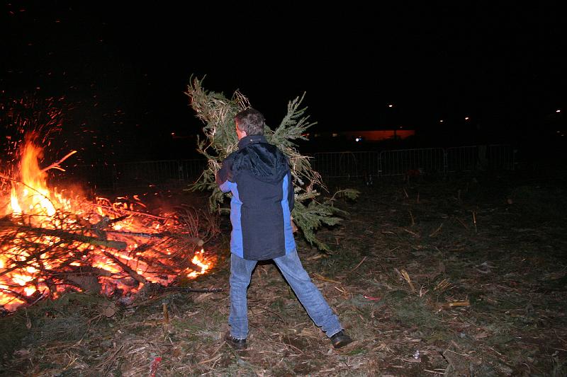 IMG_0698.JPG - we gaan ons nog wat opsmijten...