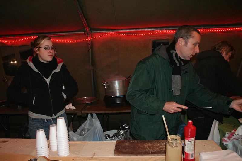 IMG_0715.JPG - en thuis snijdt hij voor ons geen...