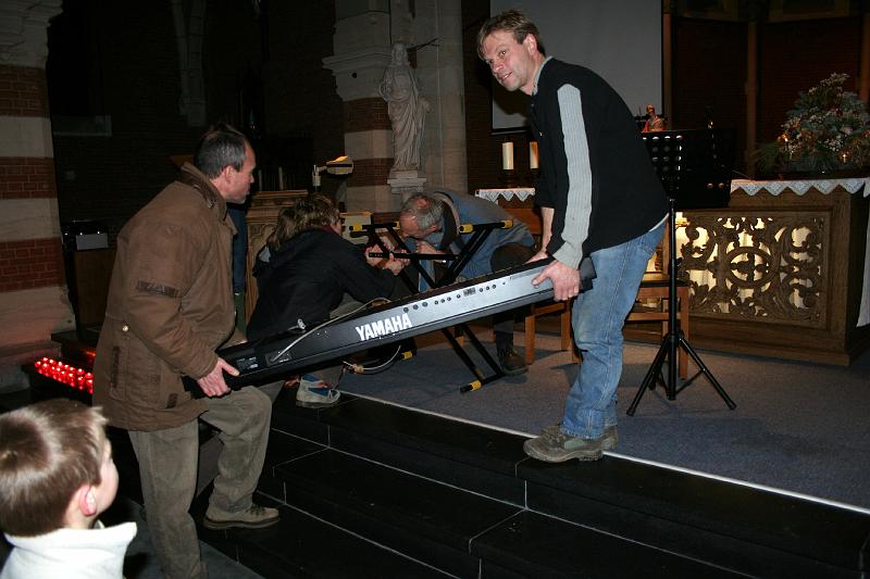 IMG_0550.JPG - heel der piano's...