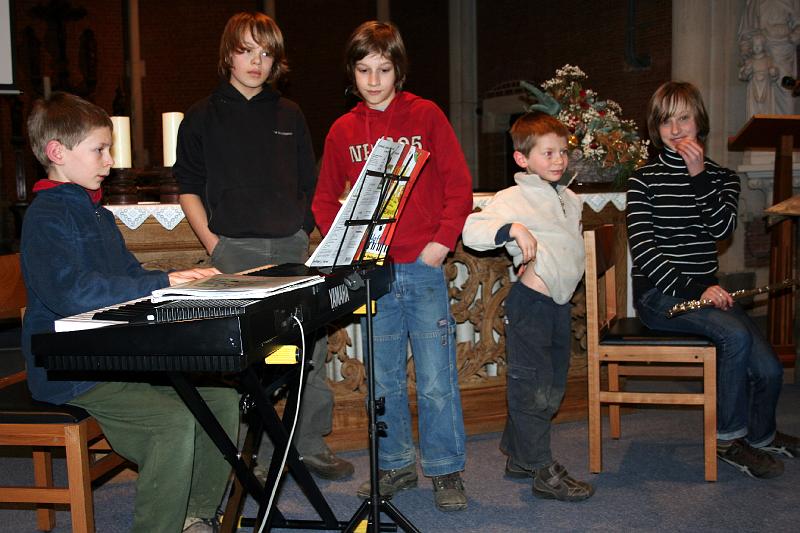 IMG_0561.JPG - ik dacht dat we muziek moesten maken, komt die hier strippen...